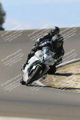 media/Sep-21-2025-TrackDaz (Sun) [[277c75b276]]/C Group/1240pm (Turn 2)/